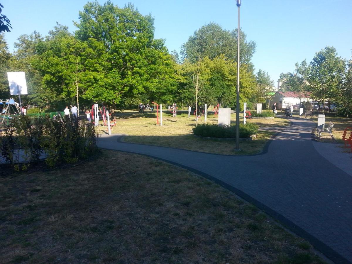 U Joli Apartment Swinoujscie Bagian luar foto